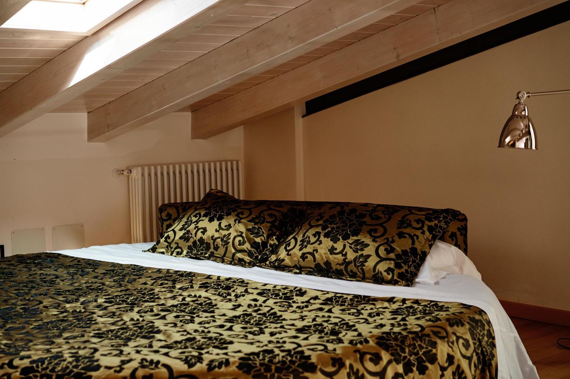 Bed and Breakfast Ad Sidera Pastrengo Zimmer foto